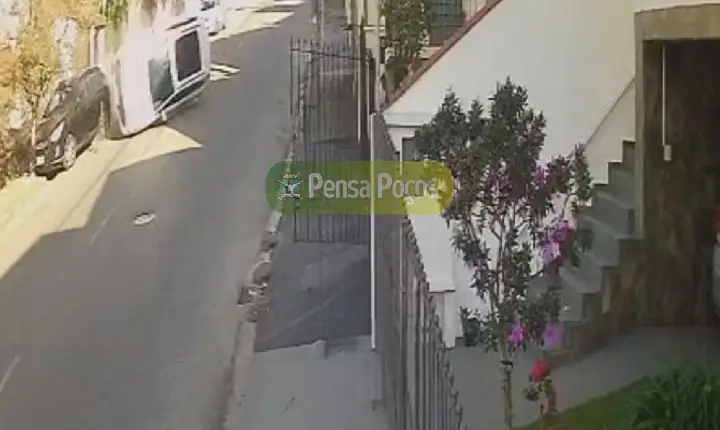 Vídeo desmente versão de motorista sobre capotamento no bairro Santa Ângela em Poços de Caldas