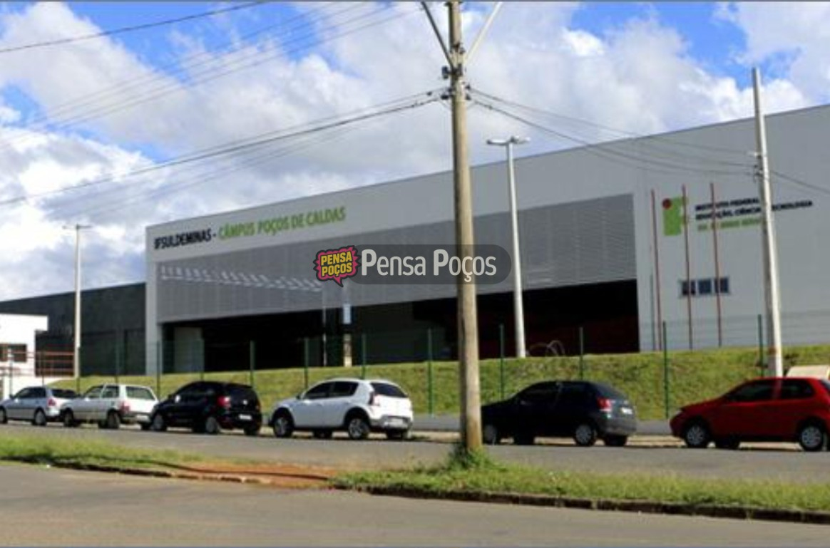 Instituto Federal de Poços abre inscrições para estágio remunerado em quatro áreas