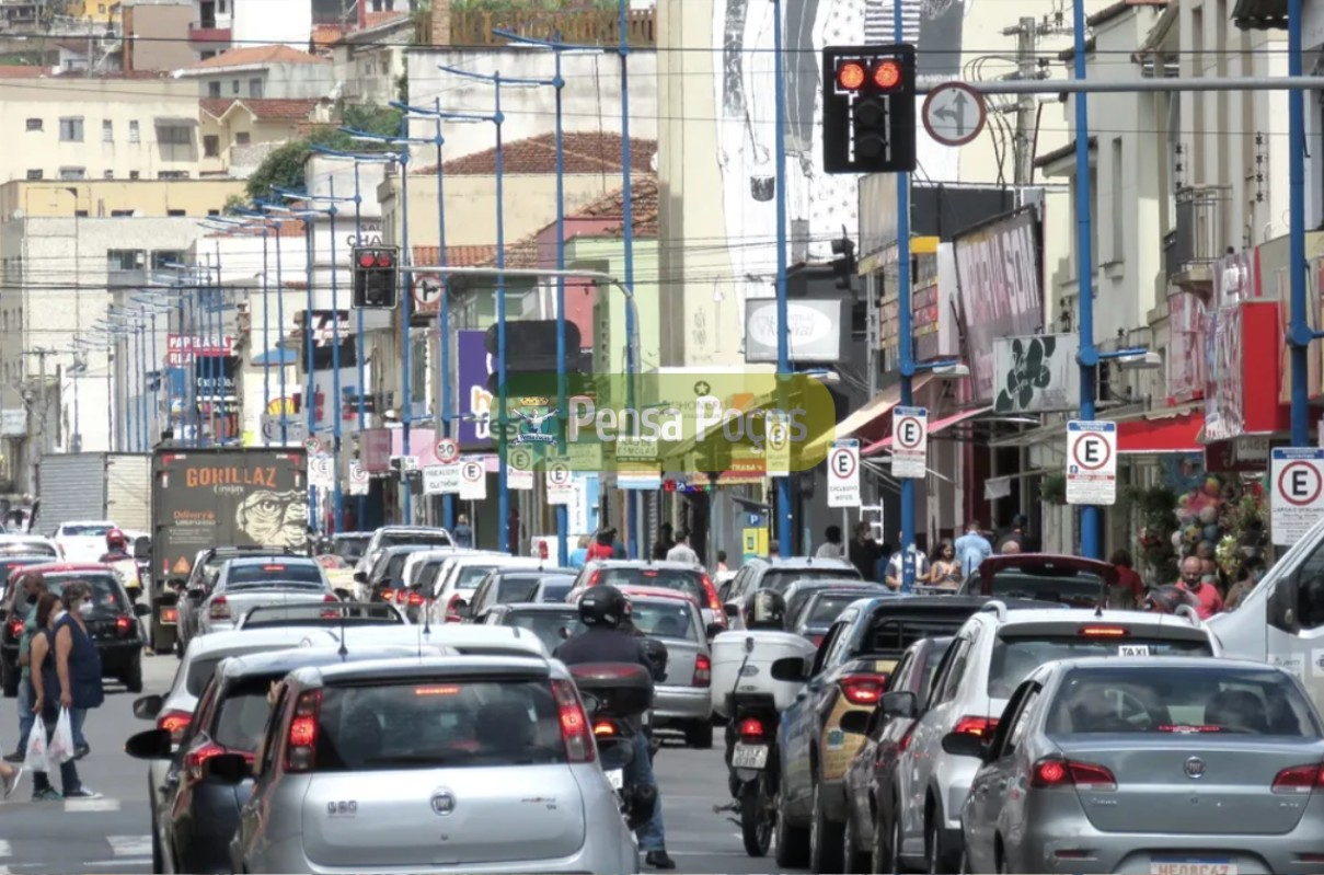 Poços de Caldas brilhou na festa, mas o trânsito mostrou o abandono da nossa cidade