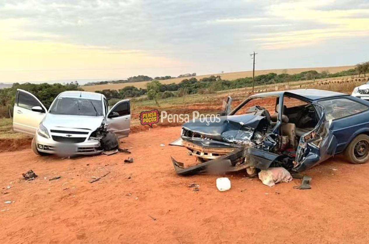 Criança de 11 anos ao volante causa acidente com sete feridos
