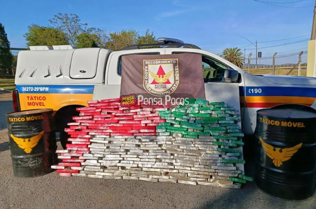 PM faz apreensão de 144 kg de maconha durante operação em Poços