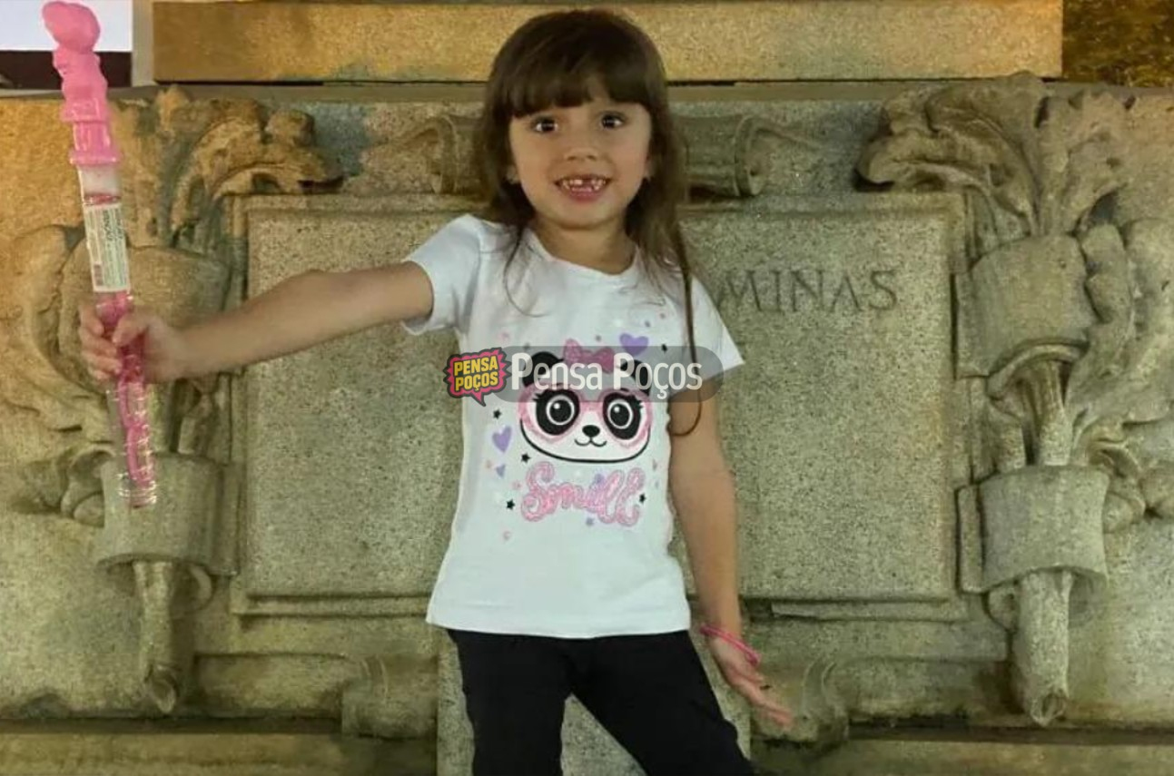 Maria Cecília, de 6 anos, aguarda exame em Recife para identificar doença rara